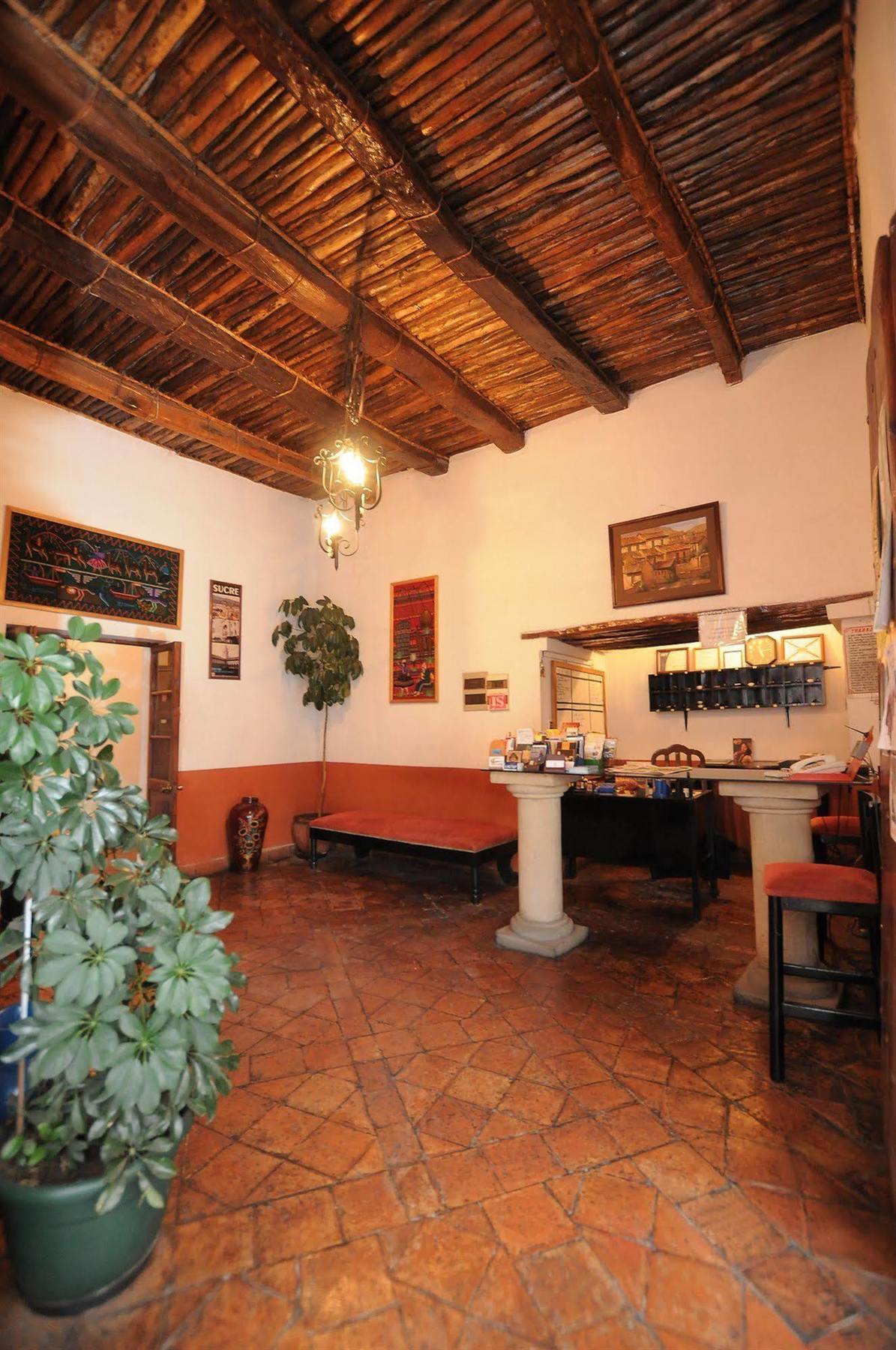 Hostal Recoleta Sur Sucre Eksteriør bilde